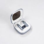 SR-02 Wireless Headset | SR-02 ওয়্যারলেস হেডসেট - Image 2